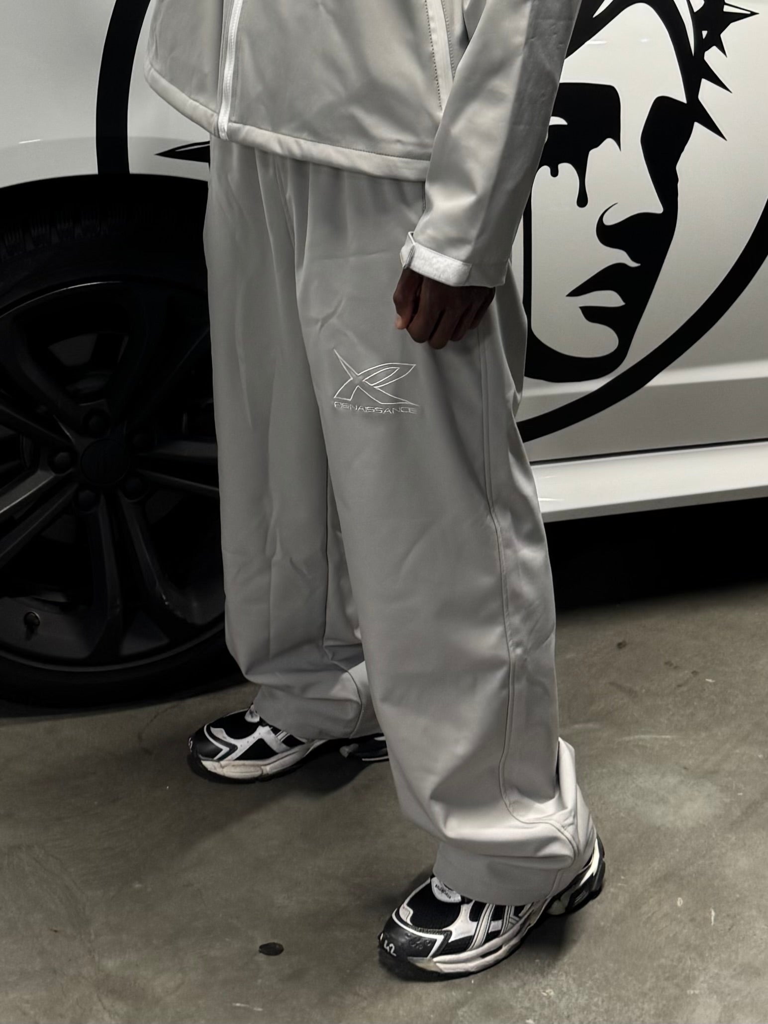 SHELL PANTS (GRAY)